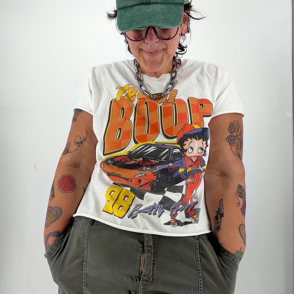Betty Boop Hot Topic shirt cropped boxy XL retro racing graphic tee alt edgy